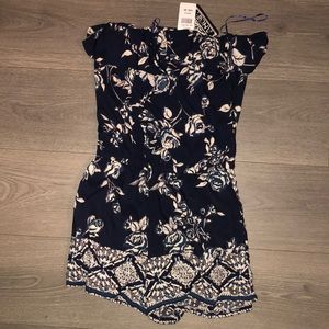 Strapless romper